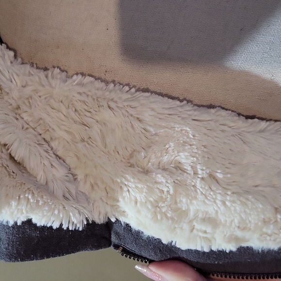 Victoria's Secret PINK Hoodie - Picture 12 of 16